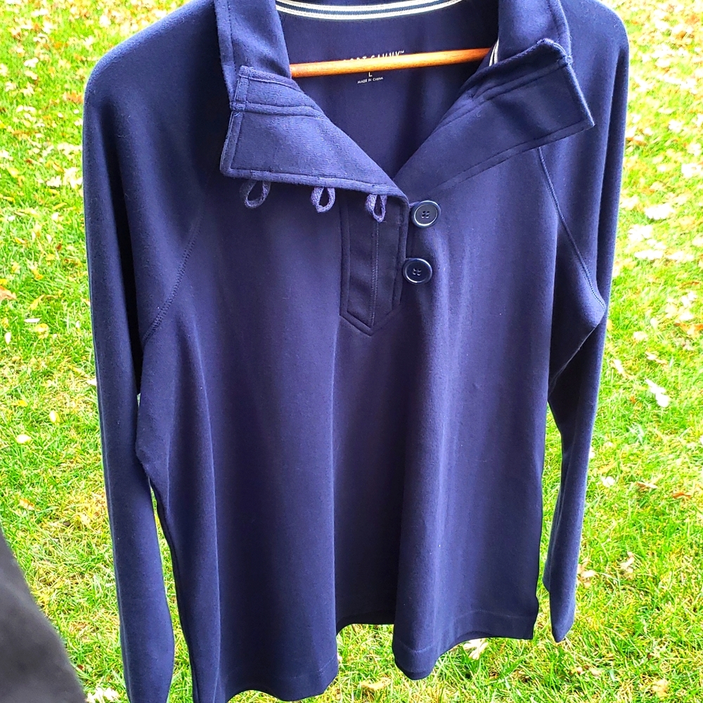 Sport Savvy navy blue sweater cotton and spandex 5 buttons neck size L